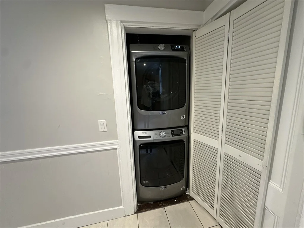 3 bed, 1 bath apartment for rent at 602 Dorchester Ave Unit 3, South Boston — photo 24 of 25