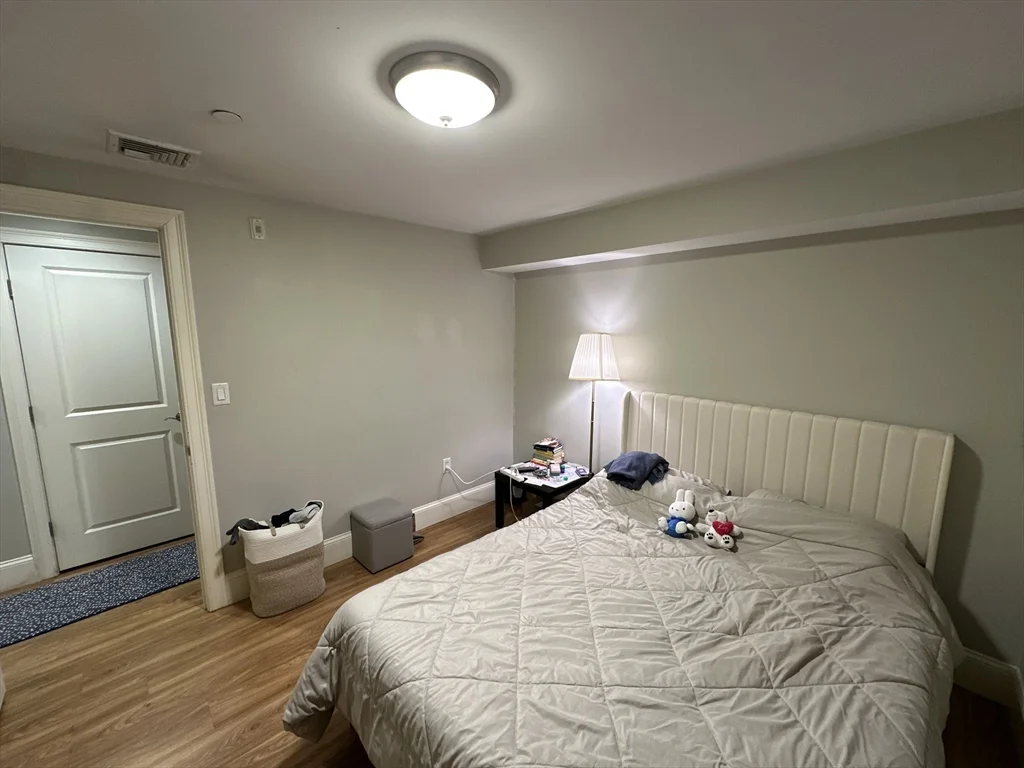 2 bed, 1 bath apartment for rent at 602 Dorchester Ave Unit A, South Boston — photo 7 of 12