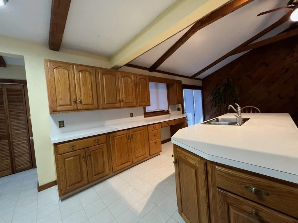 3 bed, 1 bath apartment for rent at 602 North Main Unit 0, Leominster — photo 9 of 35