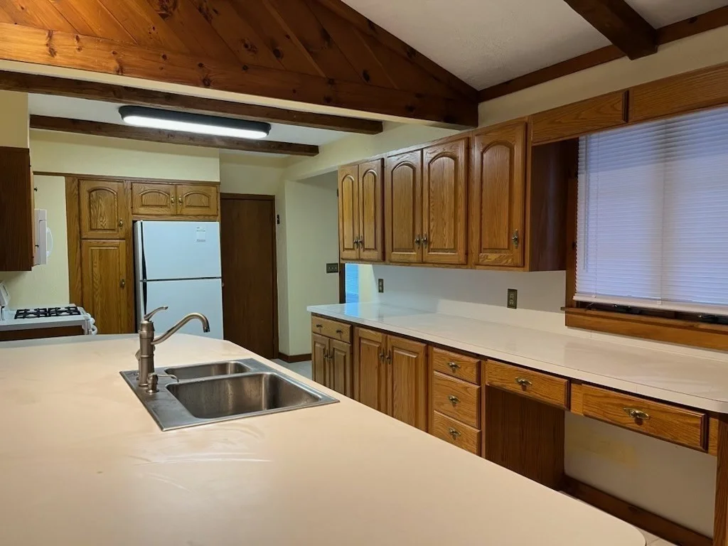 3 bed, 1 bath apartment for rent at 602 North Main Unit 0, Leominster — photo 10 of 35
