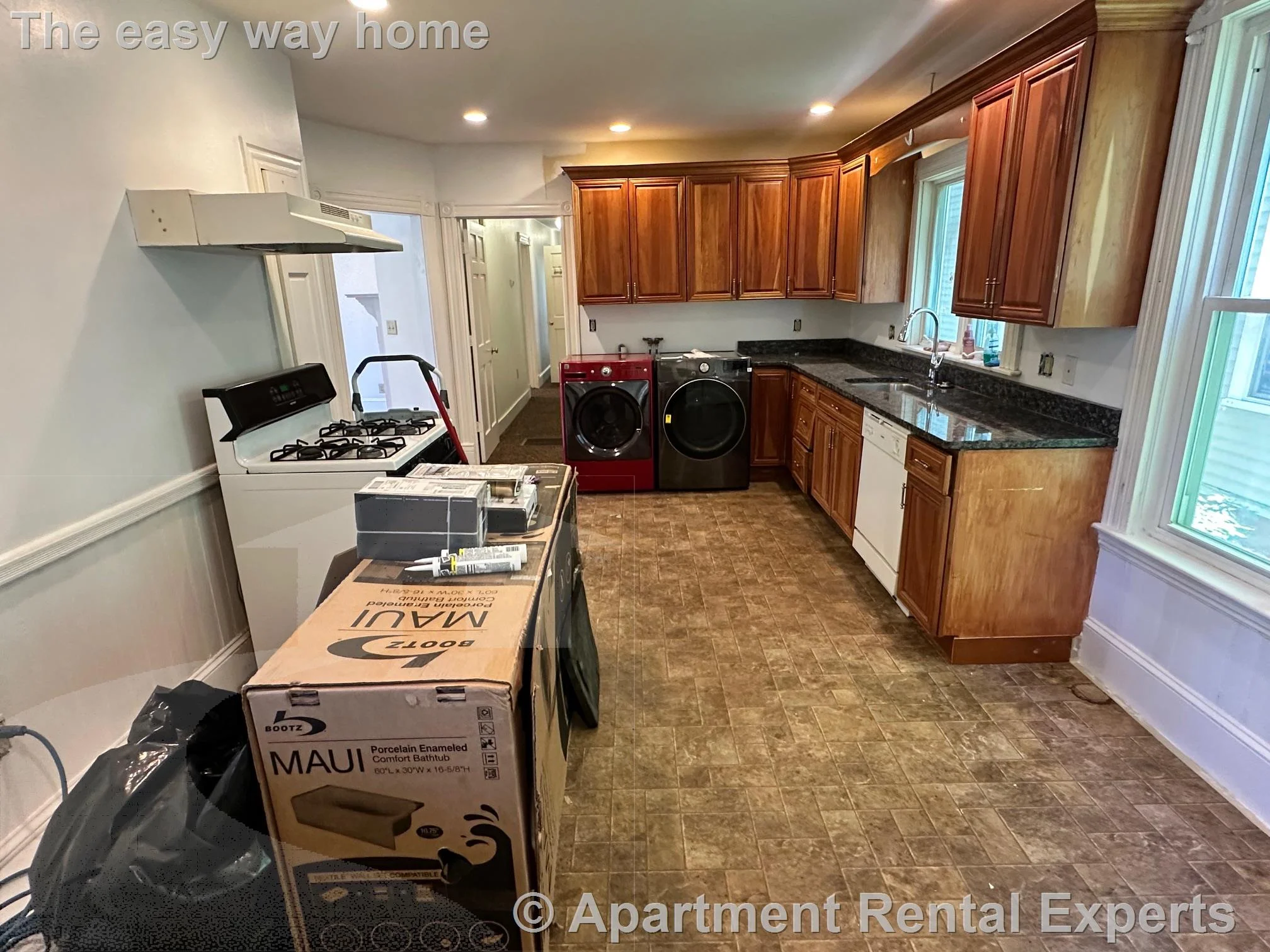 3 bed, 1 bath apartment for rent at 602 Putnam Ave, Cambridgeport — photo 4 of 10