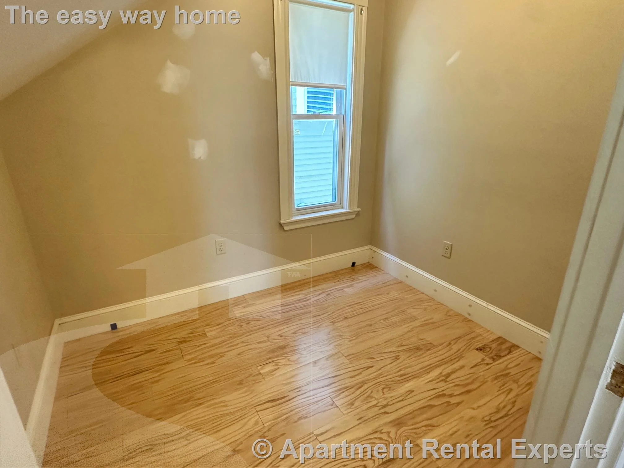 3 bed, 1 bath apartment for rent at 602 Putnam Ave, Cambridgeport — photo 6 of 10