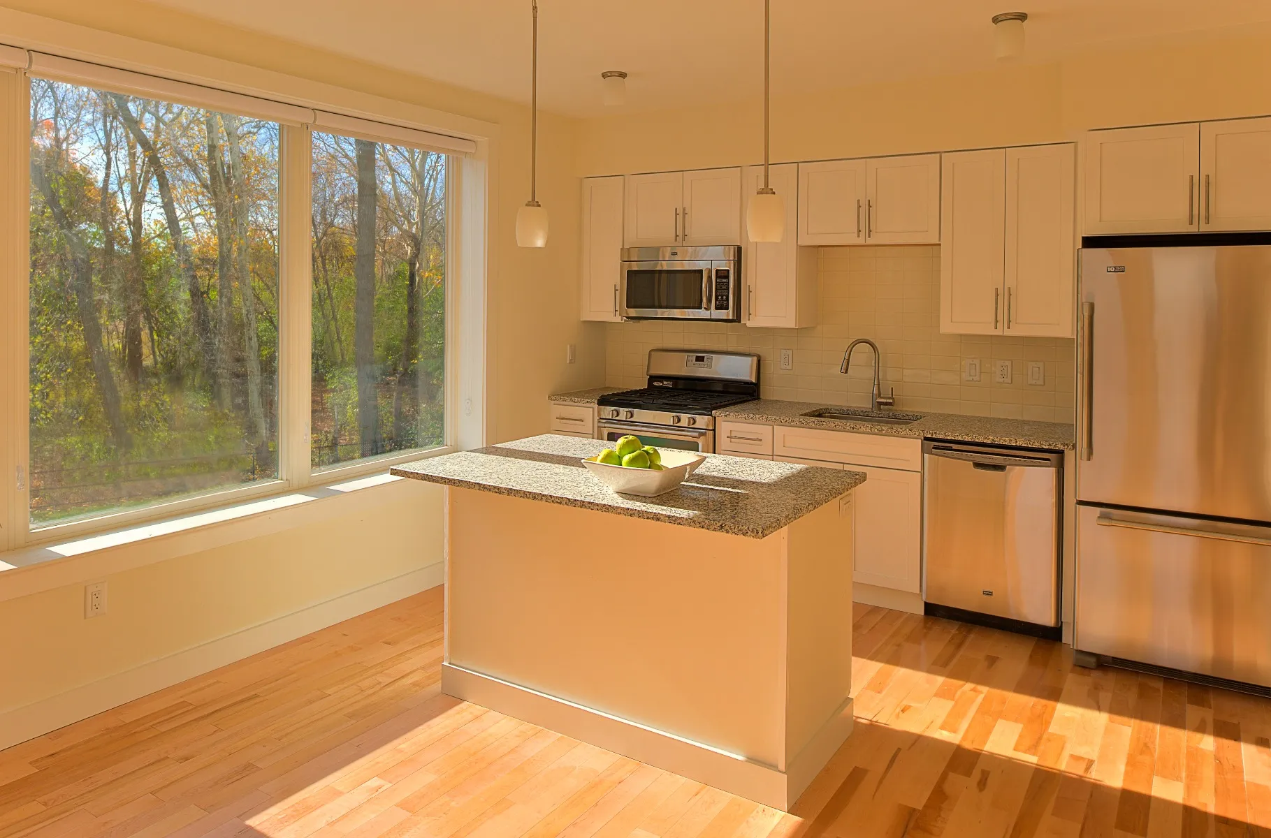 2 bed, 2 bath apartment for rent at 603 Concord Ave Unit 300, Cambridge Highlands — photo 1 of 16