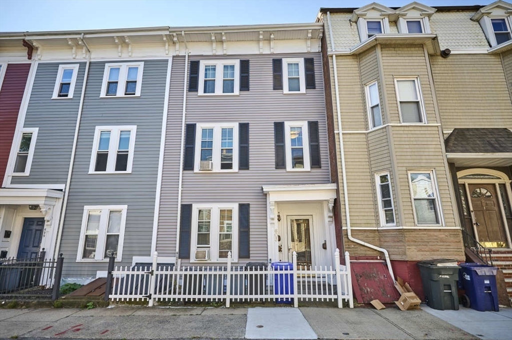 1 bed, 1 bath apartment for rent at 603 E 5th St Unit 2, South Boston — photo 16 of 18