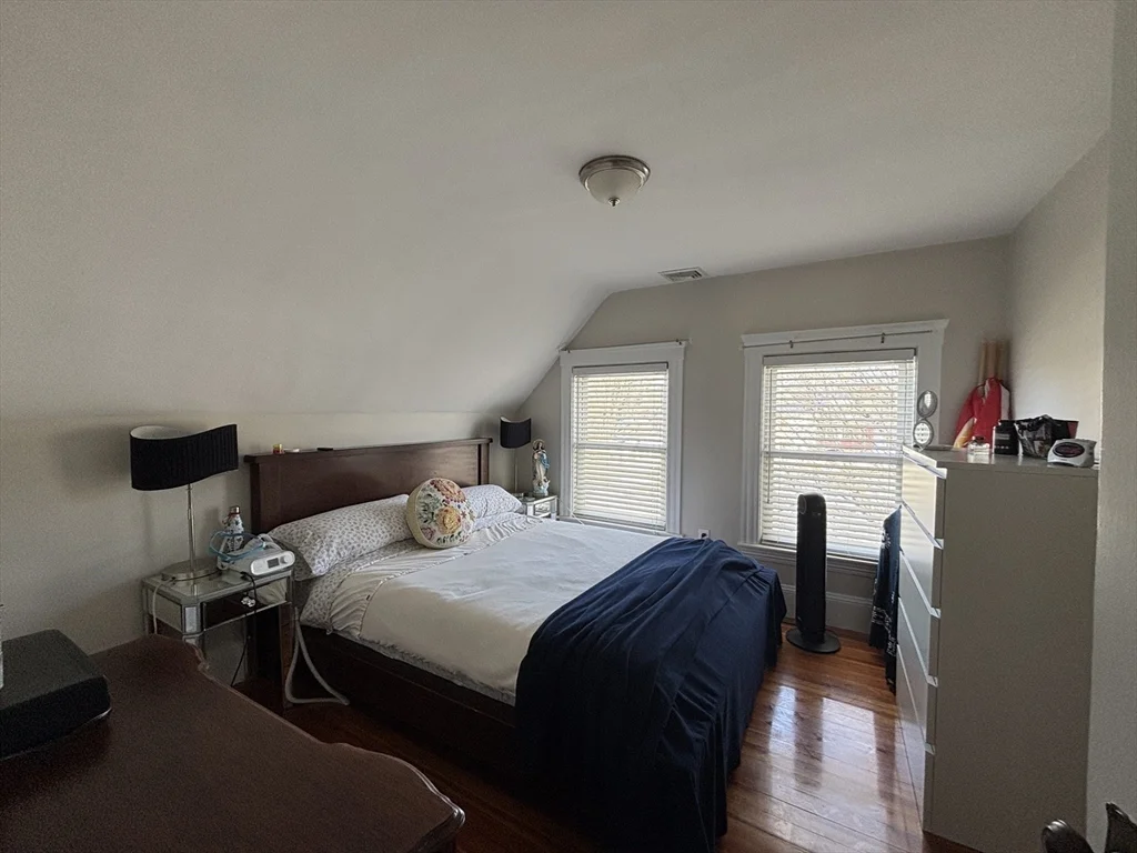 3 bed, 1 bath apartment for rent at 603 High St Unit 2, West Medford — photo 15 of 21