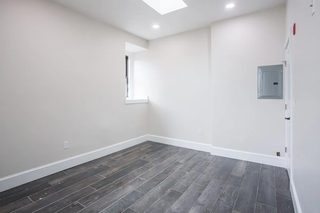3 bed, 1 bath apartment for rent at 603 Massachusetts Ave Unit R3, Roxbury — photo 6 of 20