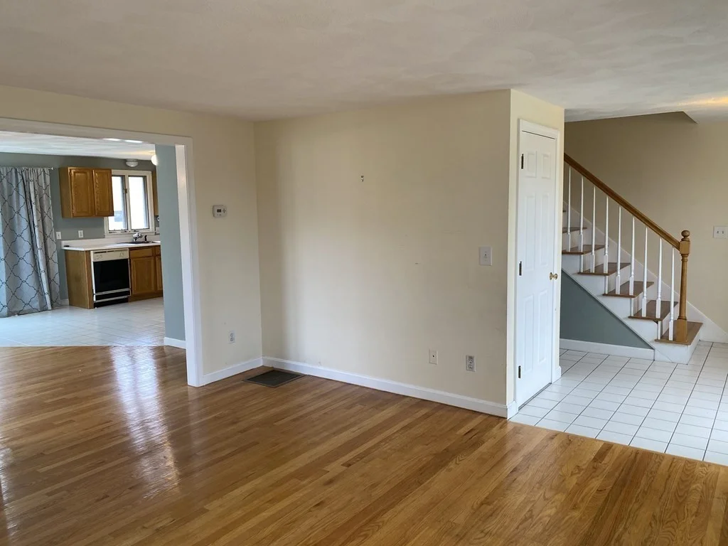 2 bed, 1 bath apartment for rent at 604 Central Ave Unit A, Needham — photo 2 of 22