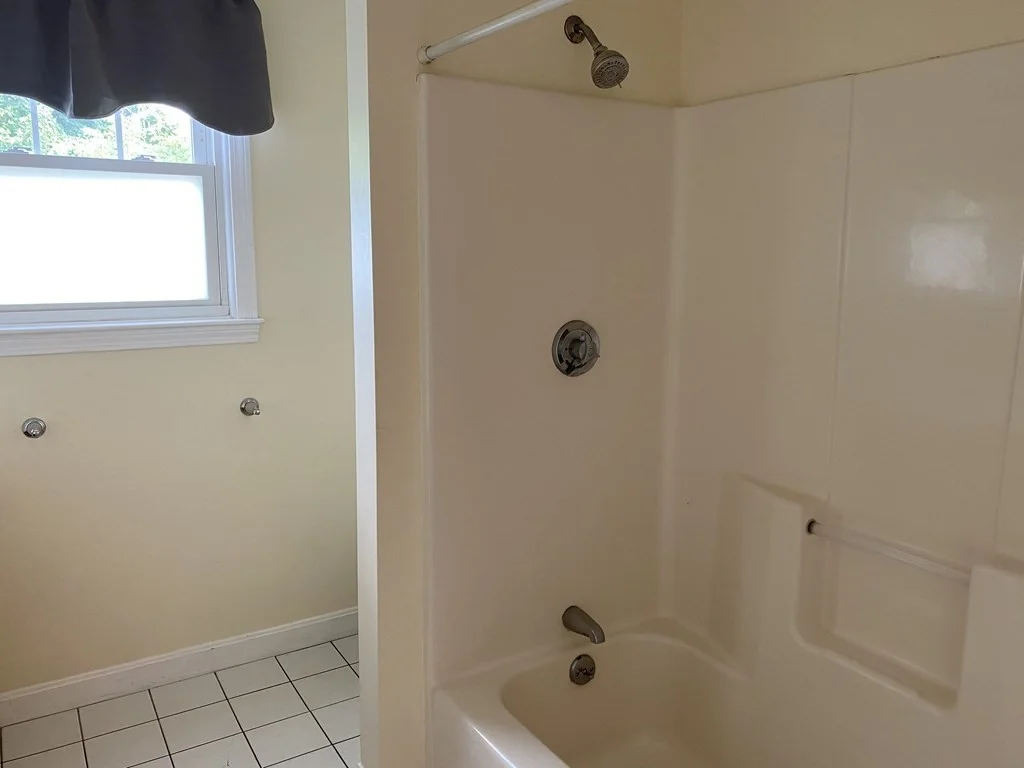 2 bed, 1 bath apartment for rent at 604 Central Ave Unit A, Needham — photo 13 of 22