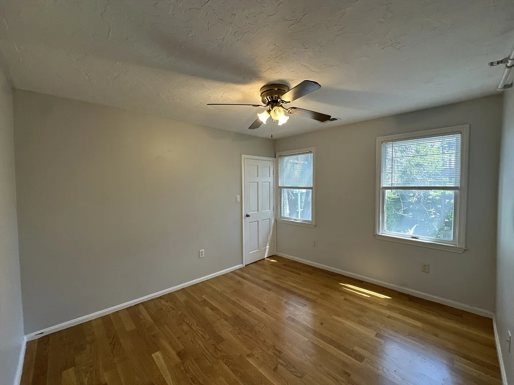 3 bed, 1 bath apartment for rent at 604 Dorchester Ave Unit 2, South Boston — photo 14 of 16