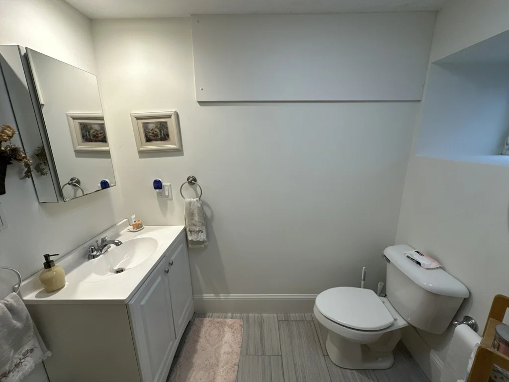 2 bed, 1 bath apartment for rent at 604 Dorchester Ave Unit A, South Boston — photo 13 of 16