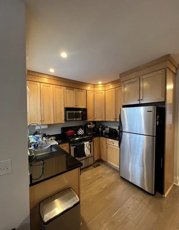 1 bed, 1 bath apartment for rent at 605 5th St Unit 1, South Boston — photo 2 of 10