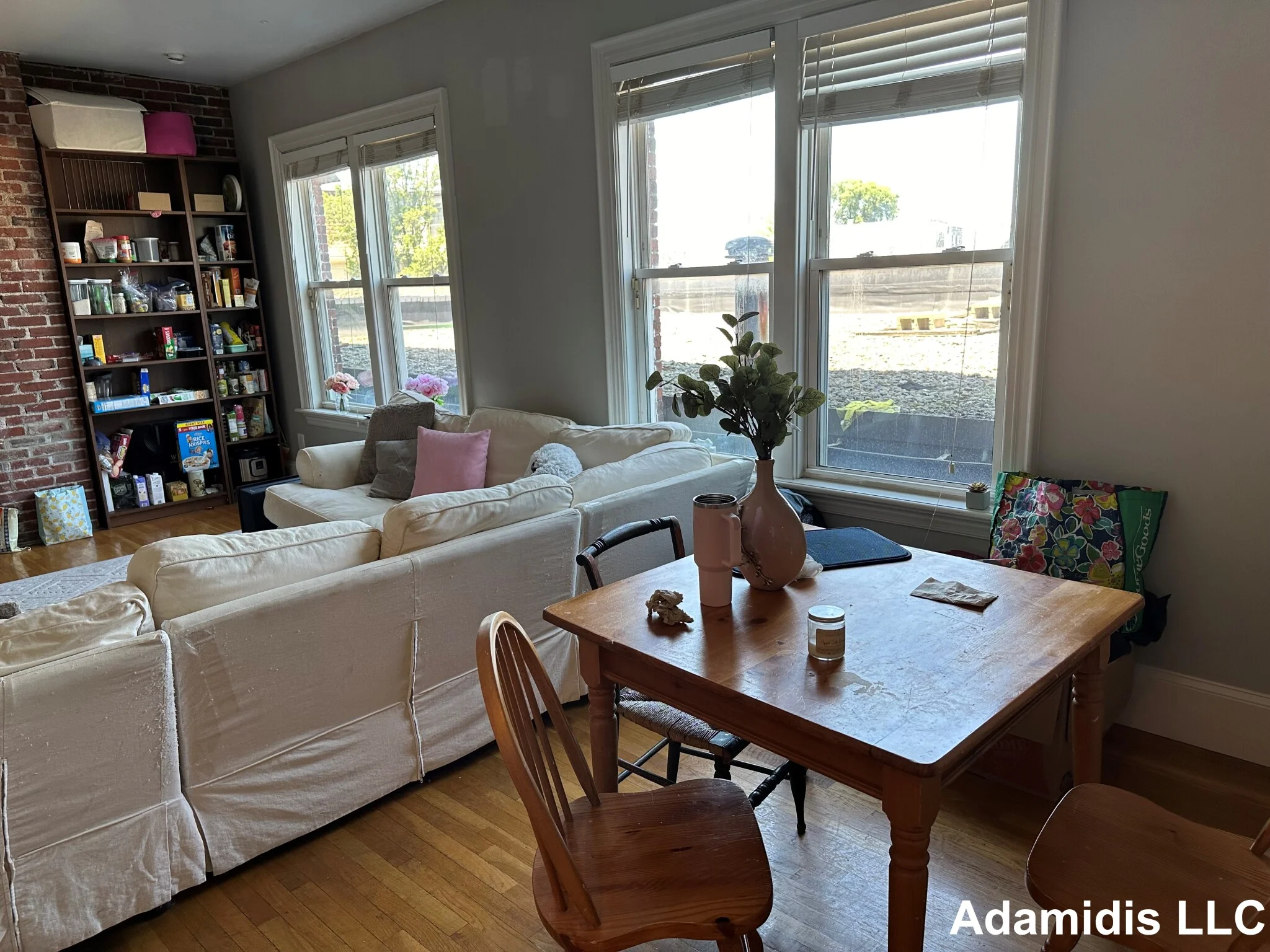 3 bed, 2 bath apartment for rent at 605 Dorchester Ave Unit 3, South Boston — photo 2 of 8