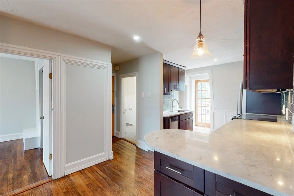 1 bed, 1 bath apartment for rent at 605 E 7th St Unit 3, South Boston