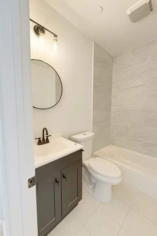 3 bed, 1 bath apartment for rent at 605 Millbury St Unit 4R, Worcester — photo 3 of 7
