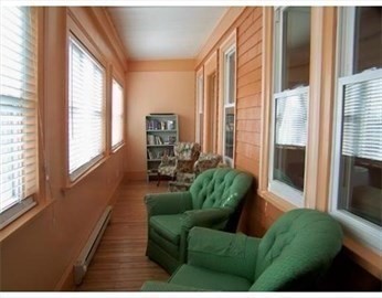 2 bed, 1 bath apartment for rent at 607 Fellsway Unit 3, Wellington — photo 2 of 6