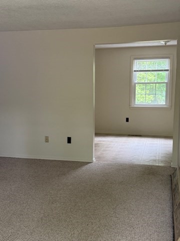 2 bed, 1 bath apartment for rent at 607 Flat Hill Rd Unit 607, Lunenburg — photo 7 of 15