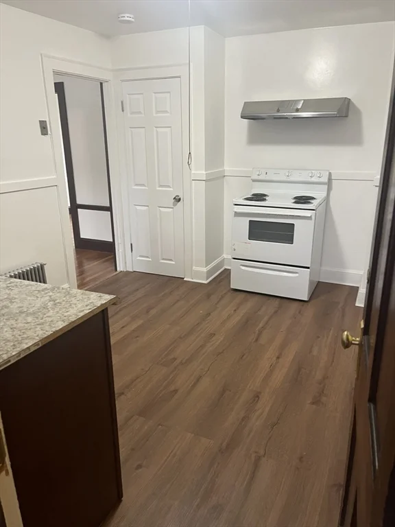 2 bed, 1 bath apartment for rent at 607 Washington St Unit 1L, Braintree — photo 4 of 11