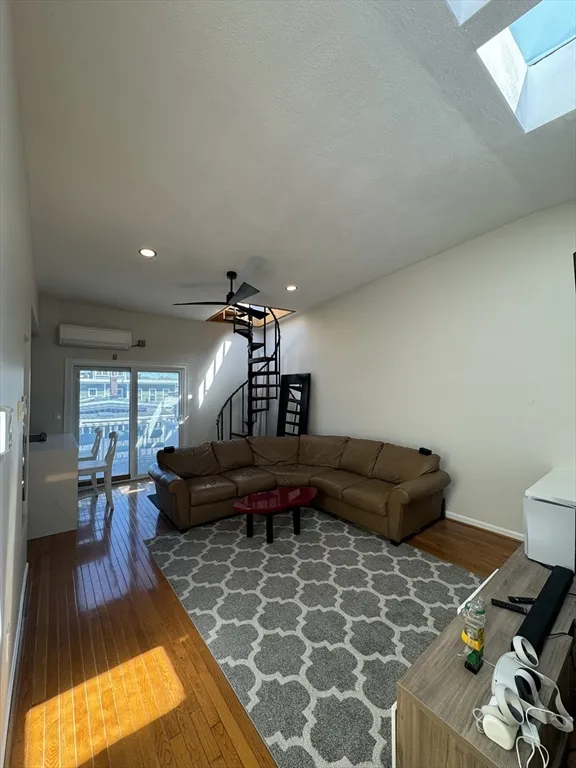 2 bed, 1 bath apartment for rent at 608 Dorchester Ave Unit 3, South Boston — photo 11 of 14