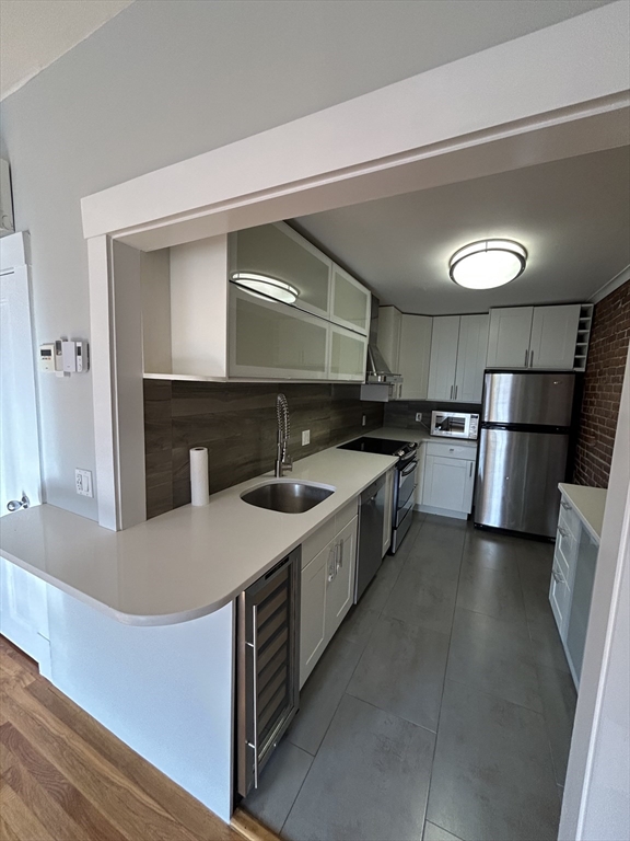 2 bed, 1 bath apartment for rent at 608 Massachusetts Ave Unit 5, South End — photo 35 of 41