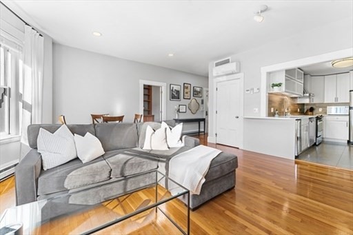2 bed, 1 bath apartment for rent at 608 Massachusetts Ave Unit 5, South End — photo 13 of 41