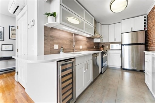 2 bed, 1 bath apartment for rent at 608 Massachusetts Ave Unit 5, South End — photo 14 of 41