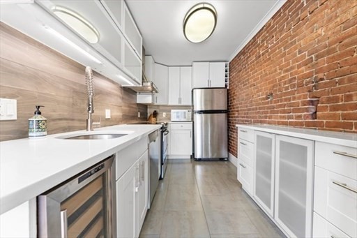 2 bed, 1 bath apartment for rent at 608 Massachusetts Ave Unit 5, South End — photo 15 of 41
