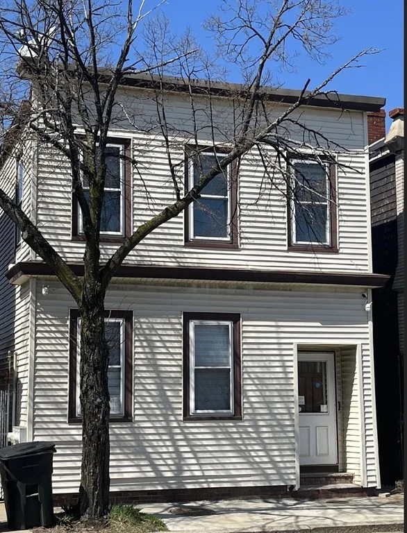 1 bed, 1 bath apartment for rent at 608 Saratoga St Unit 1, East Boston
