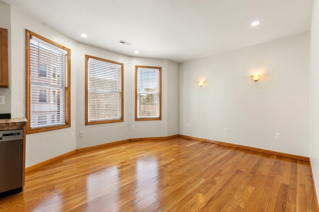 2 bed, 1 bath apartment for rent at 609 Dorchester Ave Unit R1, South Boston — photo 3 of 29