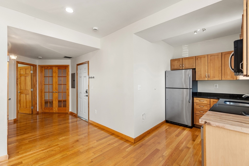 2 bed, 1 bath apartment for rent at 609 Dorchester Ave Unit R1, South Boston — photo 11 of 29