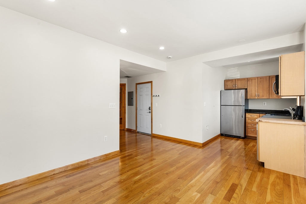 2 bed, 1 bath apartment for rent at 609 Dorchester Ave Unit R1, South Boston — photo 5 of 29