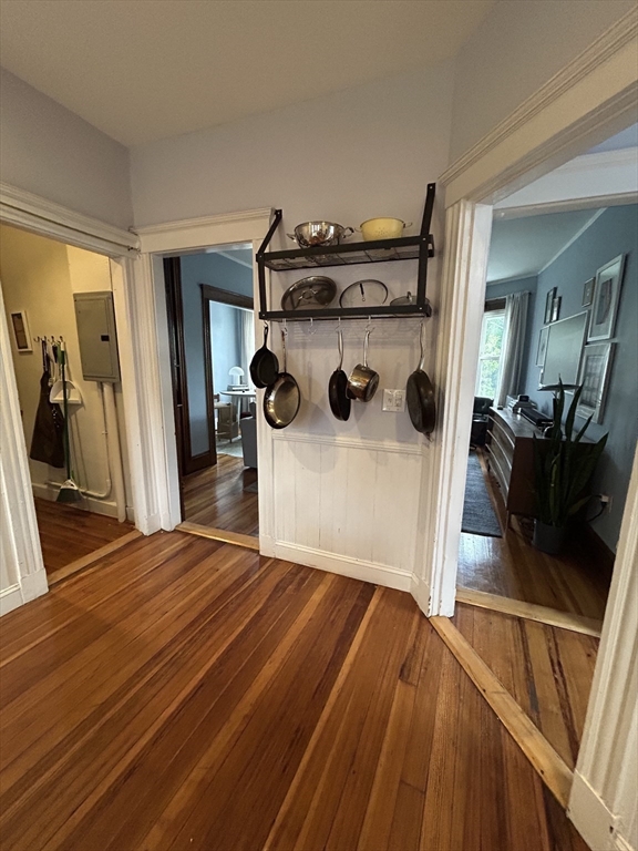 2 bed, 1 bath apartment for rent at 609 Centre St Unit 3, Jamaica Plain — photo 6 of 17