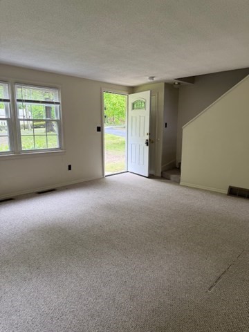 2 bed, 1 bath apartment for rent at 609 Flat Hill Rd Unit 609, Lunenburg — photo 6 of 21