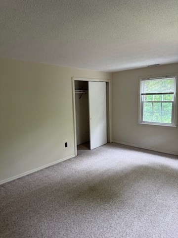 2 bed, 1 bath apartment for rent at 609 Flat Hill Rd Unit 609, Lunenburg — photo 17 of 21