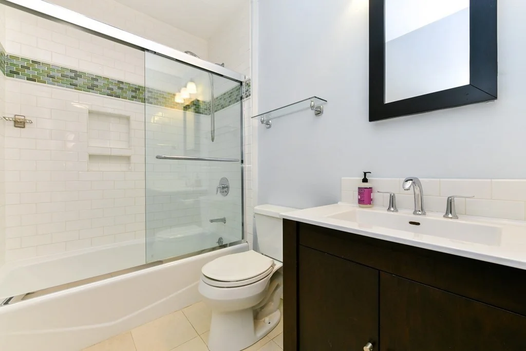 2 bed, 1 bath apartment for rent at 609 Tremont St Unit 4, South End — photo 7 of 19