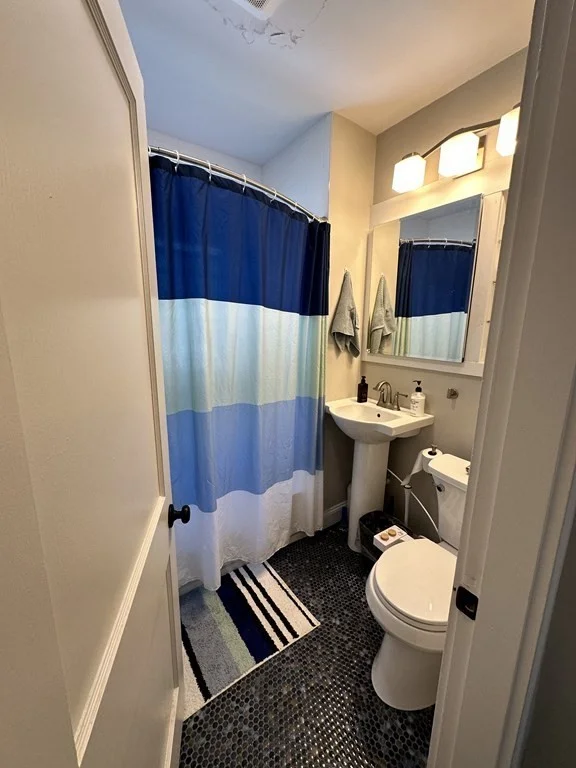 2 bed, 1 bath apartment for rent at 61 Aberdeen Ave Unit 2, West Cambridge — photo 9 of 14