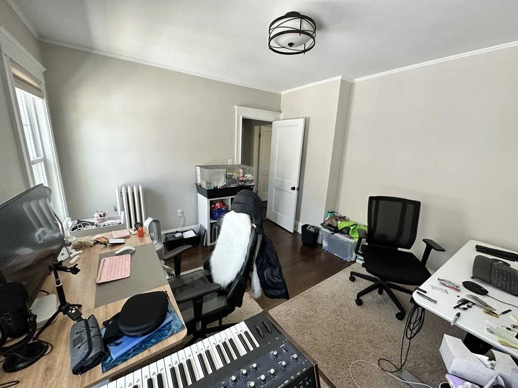 2 bed, 1 bath apartment for rent at 61 Aberdeen Ave Unit 2, West Cambridge — photo 5 of 14