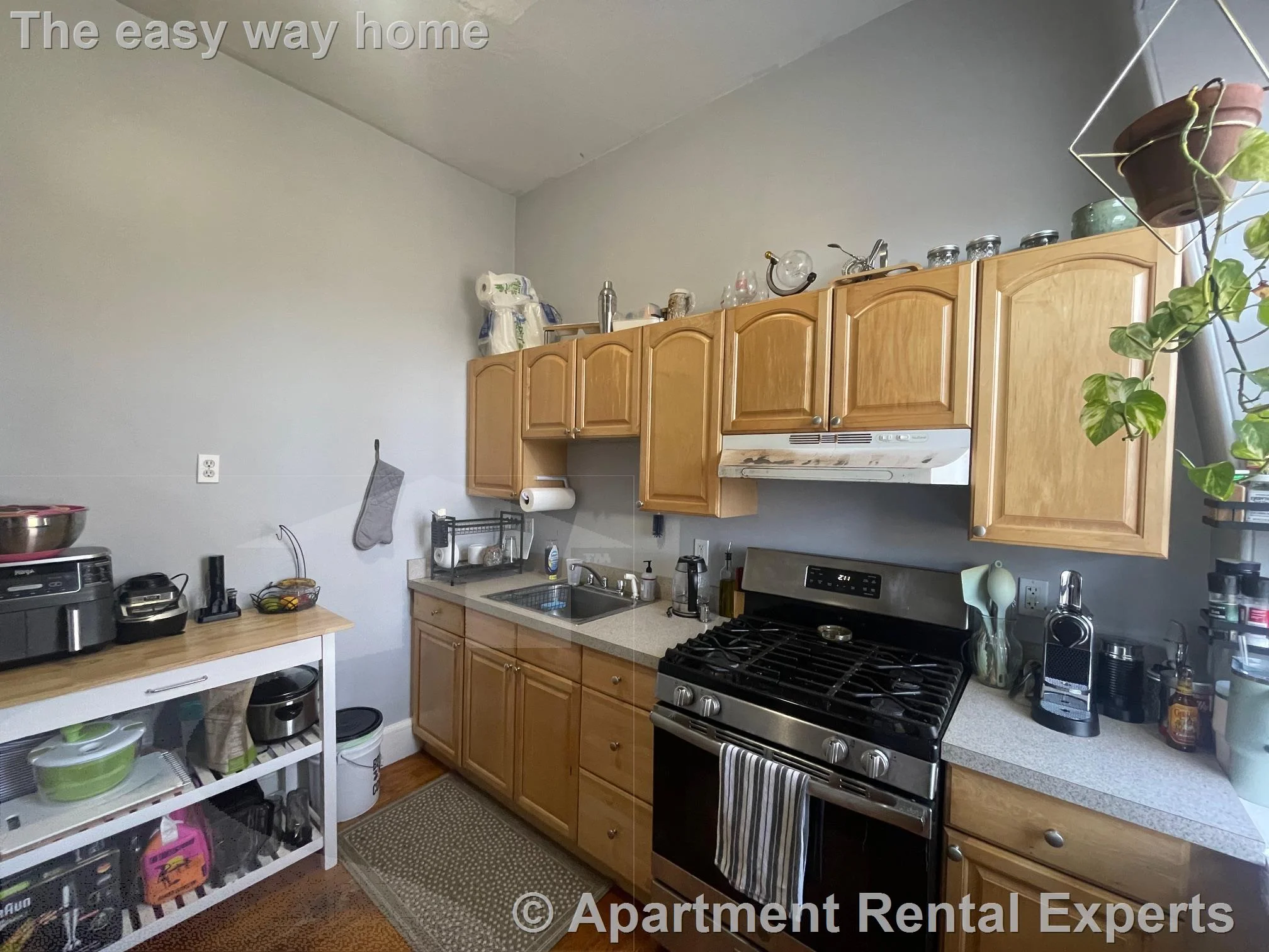 1 bed, 1 bath apartment for rent at 61 Adams St Unit 3, Magoun Square — photo 8 of 11