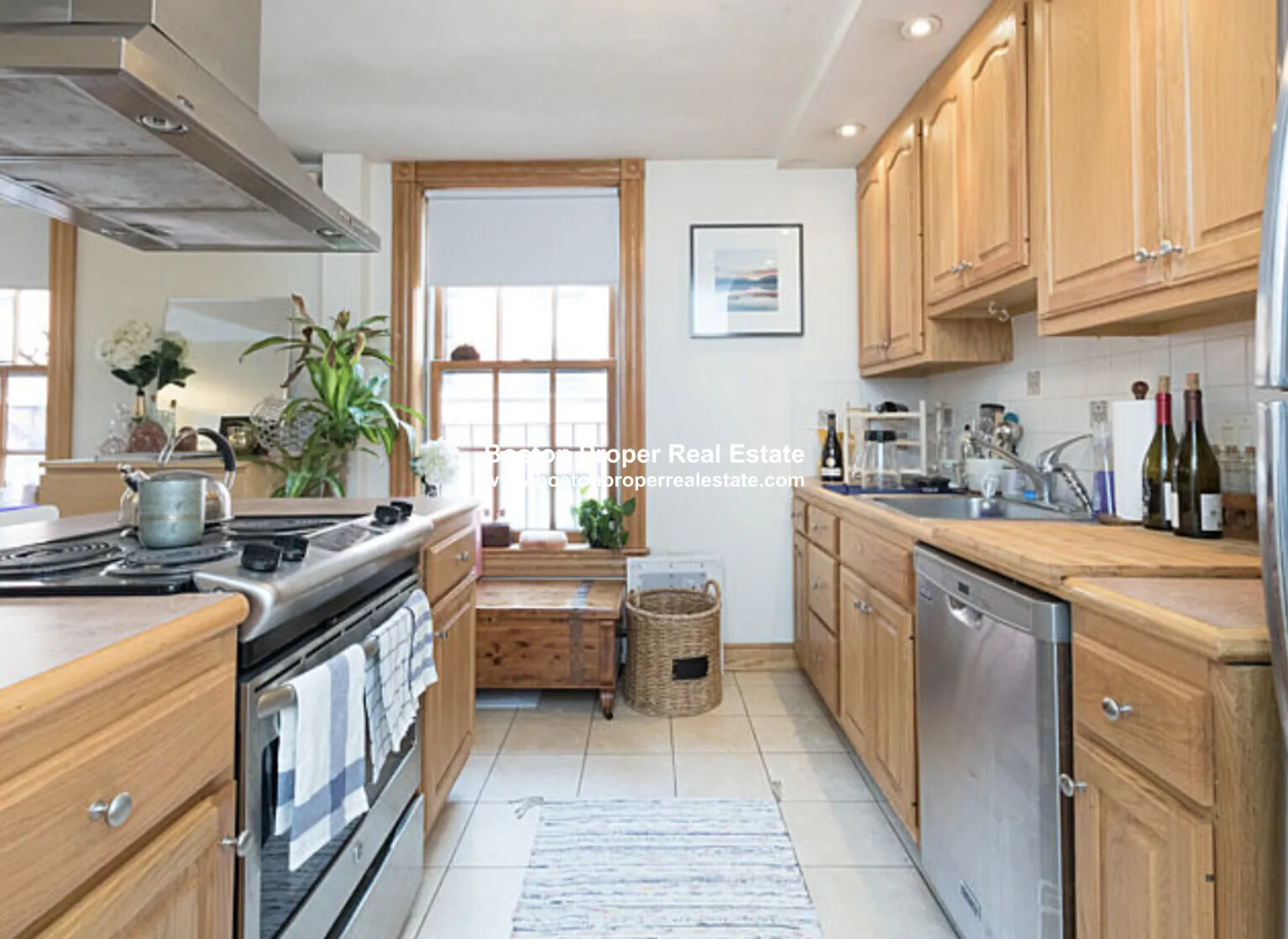 1 bed, 1 bath apartment for rent at 61 Anderson St Unit 2, Beacon Hill — photo 2 of 11