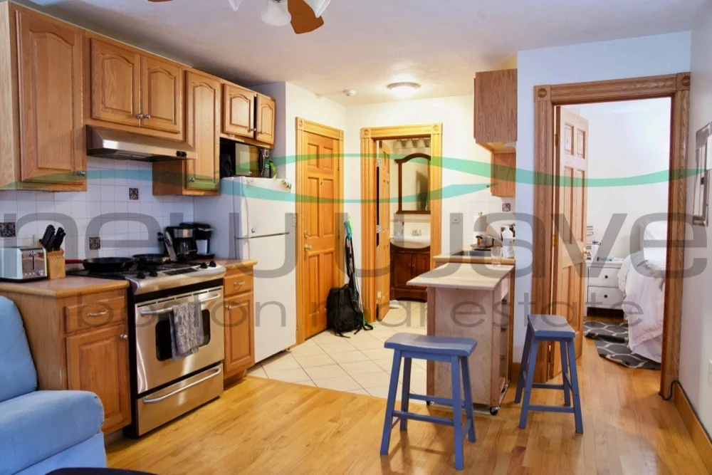 2 bed, 1 bath apartment for rent at 61 Anderson St Unit 4, Beacon Hill — photo 1 of 6