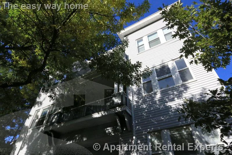 3 bed, 1 bath apartment for rent at 61 Bishop Allen Dr Unit 4, Central Square — photo 15 of 17