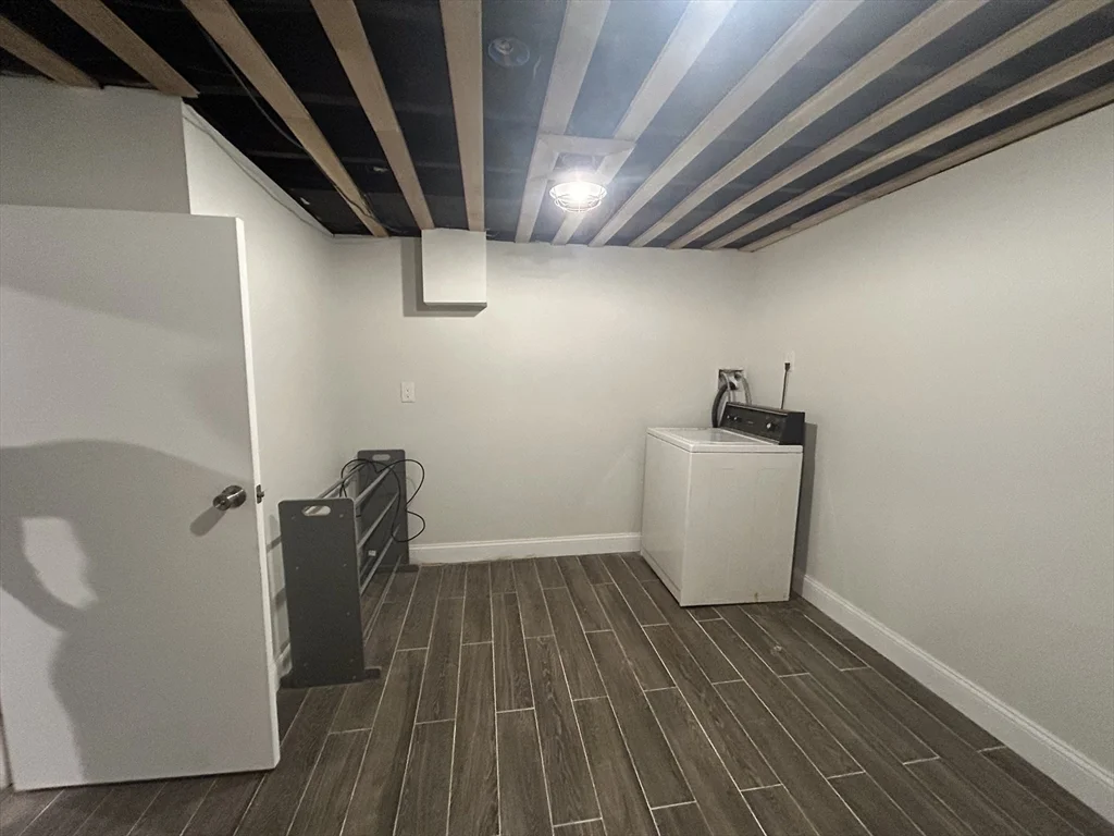 2 bed, 1 bath apartment for rent at 61 Blackstone Rd Unit 0, North Weymouth — photo 10 of 11