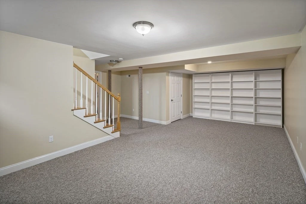 3 bed, 3 bath apartment for rent at 61 Boyd St Unit 61, Watertown — photo 16 of 25