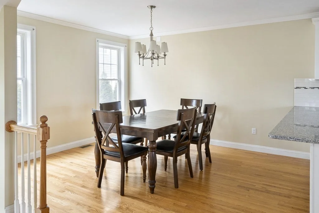 3 bed, 3 bath apartment for rent at 61 Boyd St Unit 61, Watertown — photo 3 of 25