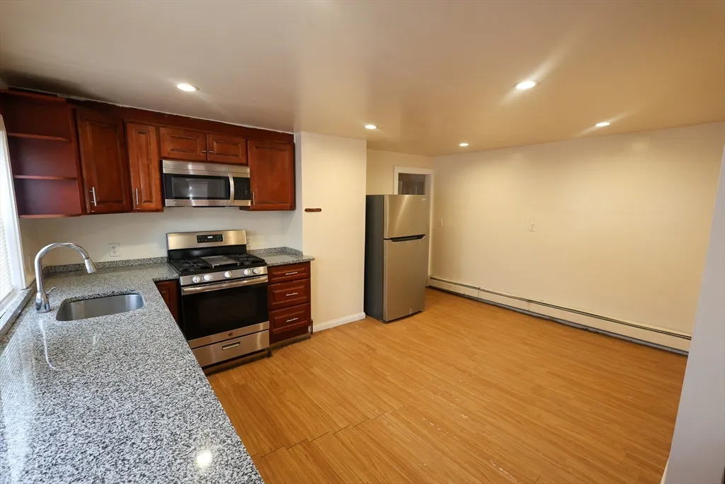 2 bed, 1 bath apartment for rent at 61 Boylston St Unit 2, Faulkner — photo 1 of 10