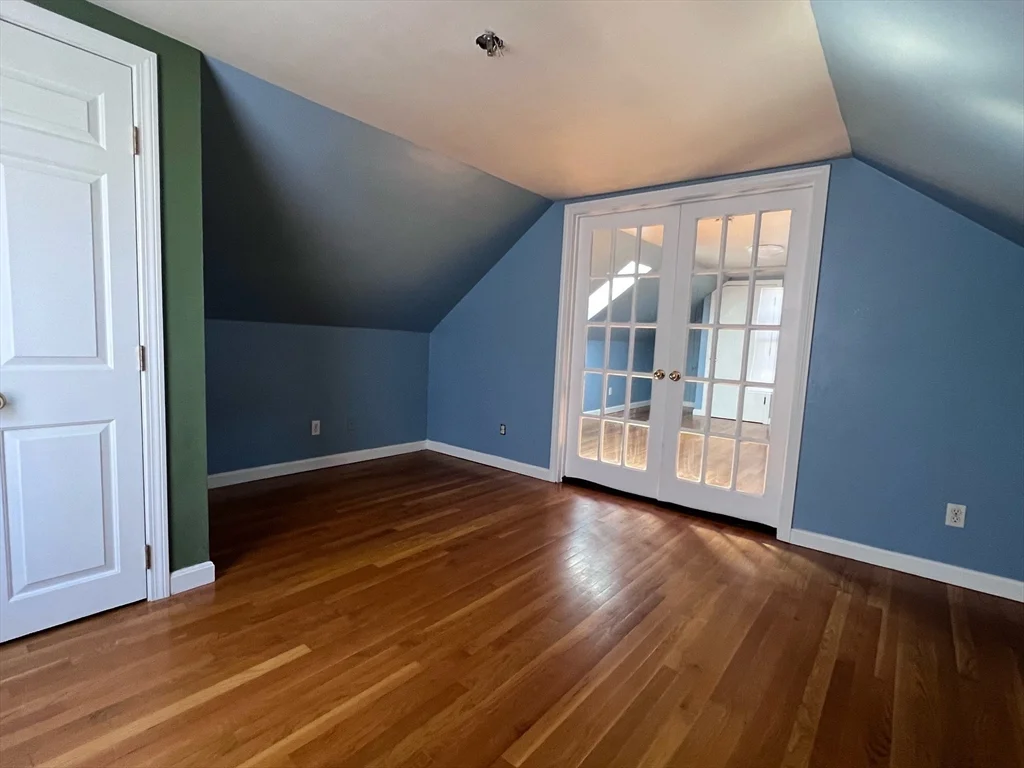 1 bed, 1 bath apartment for rent at 61 Brayton Unit 3, Fall River — photo 2 of 10