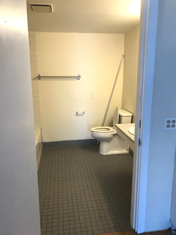 Studio bed, 1 bath apartment for rent at 61 Brookline Ave Unit 211a, Fenway — photo 9 of 12