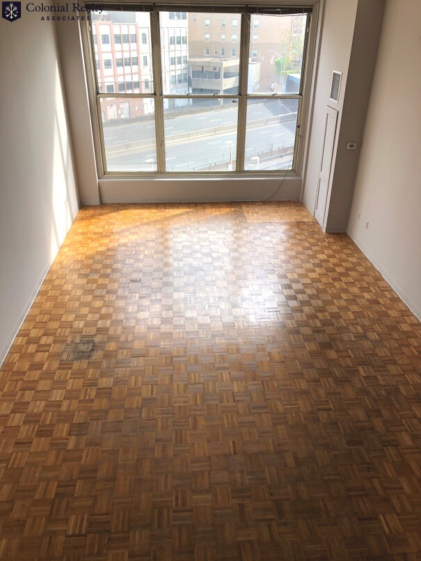 Studio bed, 1 bath apartment for rent at 61 Brookline Ave Unit 307, Fenway — photo 4 of 16