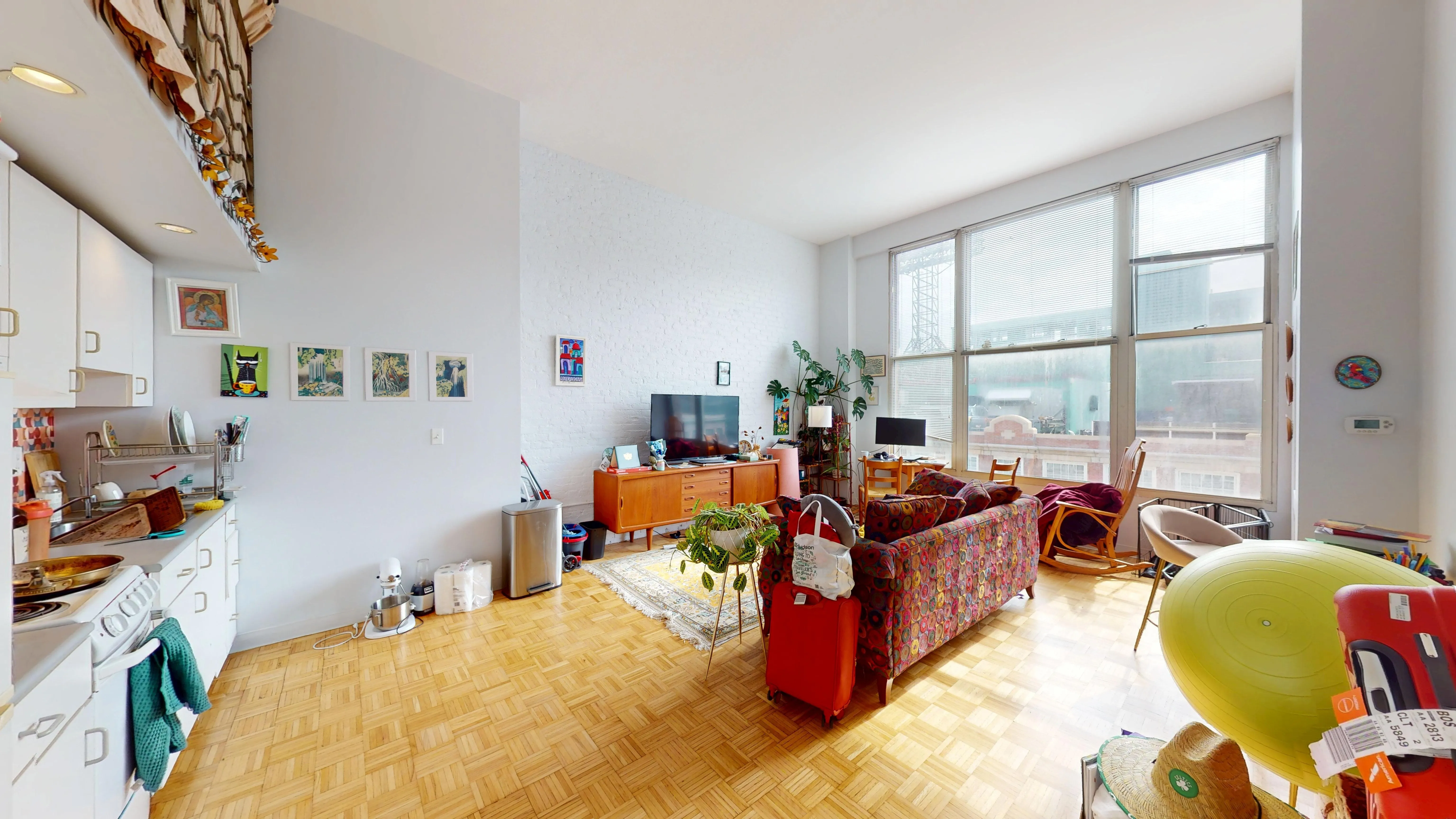 Studio bed, 1 bath apartment for rent at 61 Brookline Ave Unit 316, Fenway — photo 1 of 12