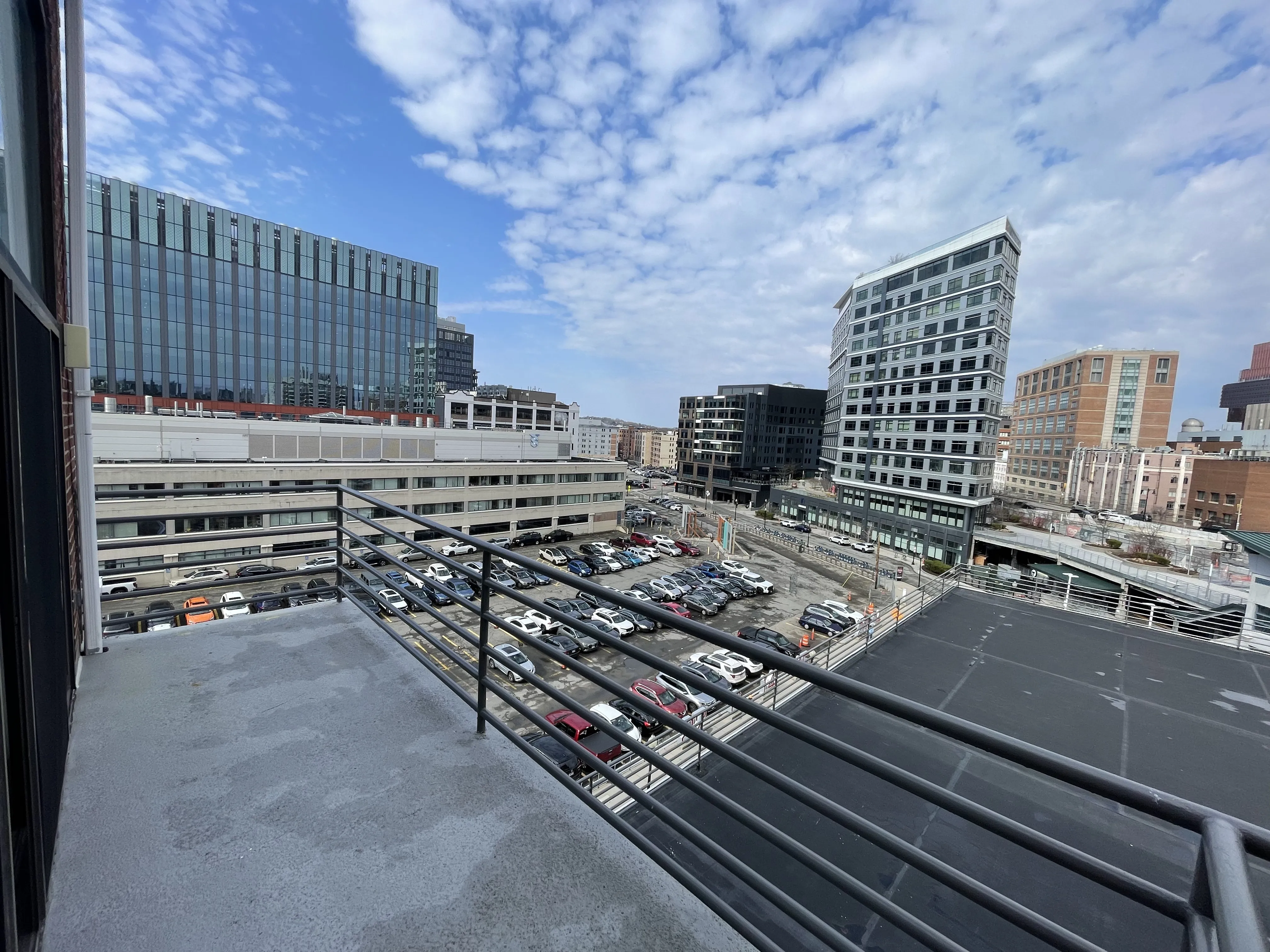 Studio bed, 1 bath apartment for rent at 61 Brookline Ave Unit 421, Fenway — photo 2 of 12