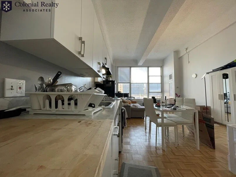 Studio bed, 1 bath apartment for rent at 61 Brookline Avenue Bridge Unit 211, Fenway